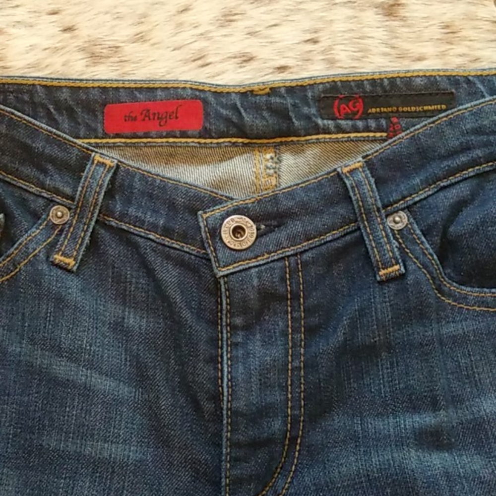 NWT ADRIANO GOLDSCHMIED JEANS. SZ 29R